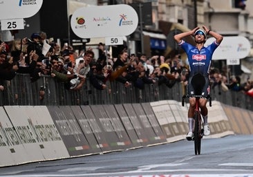 Van der Poel es monumental