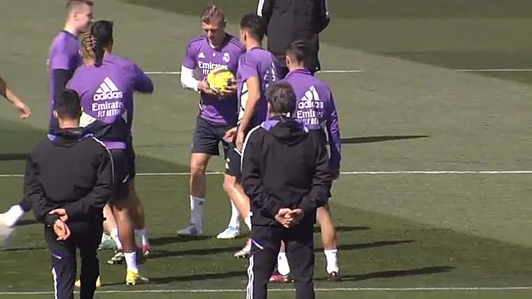 El Real Madrid busca en el clásico una oportunidad de reengancharse