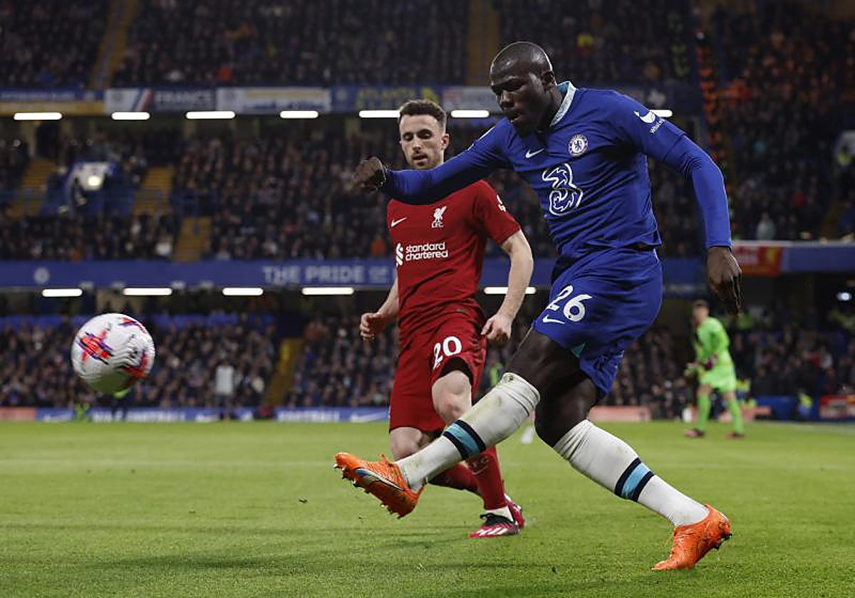 Koulibaly, con la camiseta del Chelsea