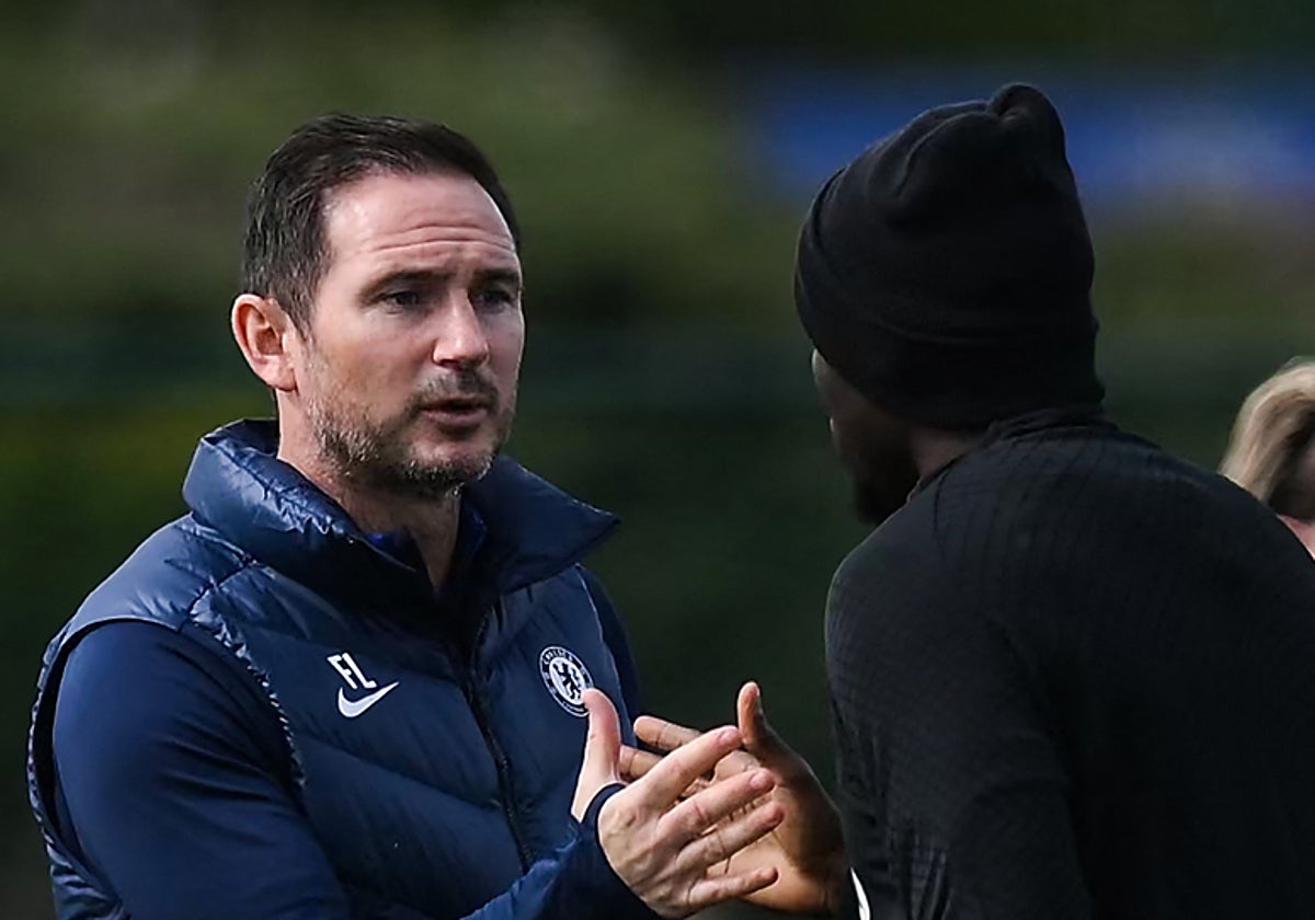 Lampard, este martes en el entrenamiento del Chelsea previo al partido con el Madrid