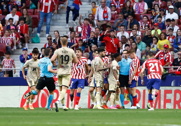 La polémica: penalti claro no pitado al Atlético por una mano clara del Almería