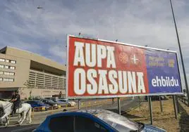 Bildu invade la final de la Copa del Rey y muestra su apoyo al Osasuna con vallas publicitarias en la Cartuja