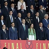 Sevilla ahoga los pitos al himno de España