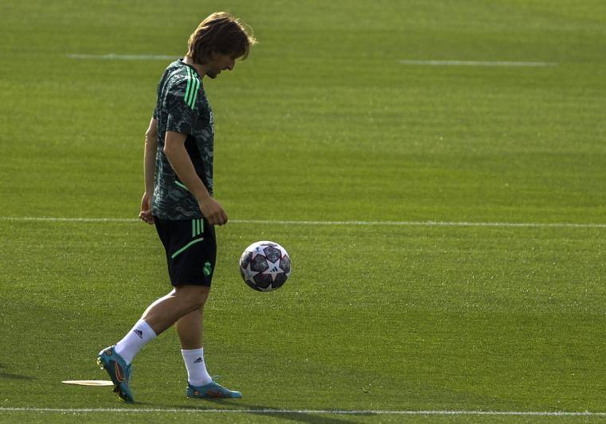 Luka Modric, en el entrenamiento de ayer