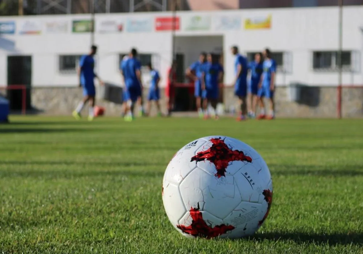 El Conil CF se personará como acusación particular tras las detenciones de  jugadores relacionadas con apuestas ilegales