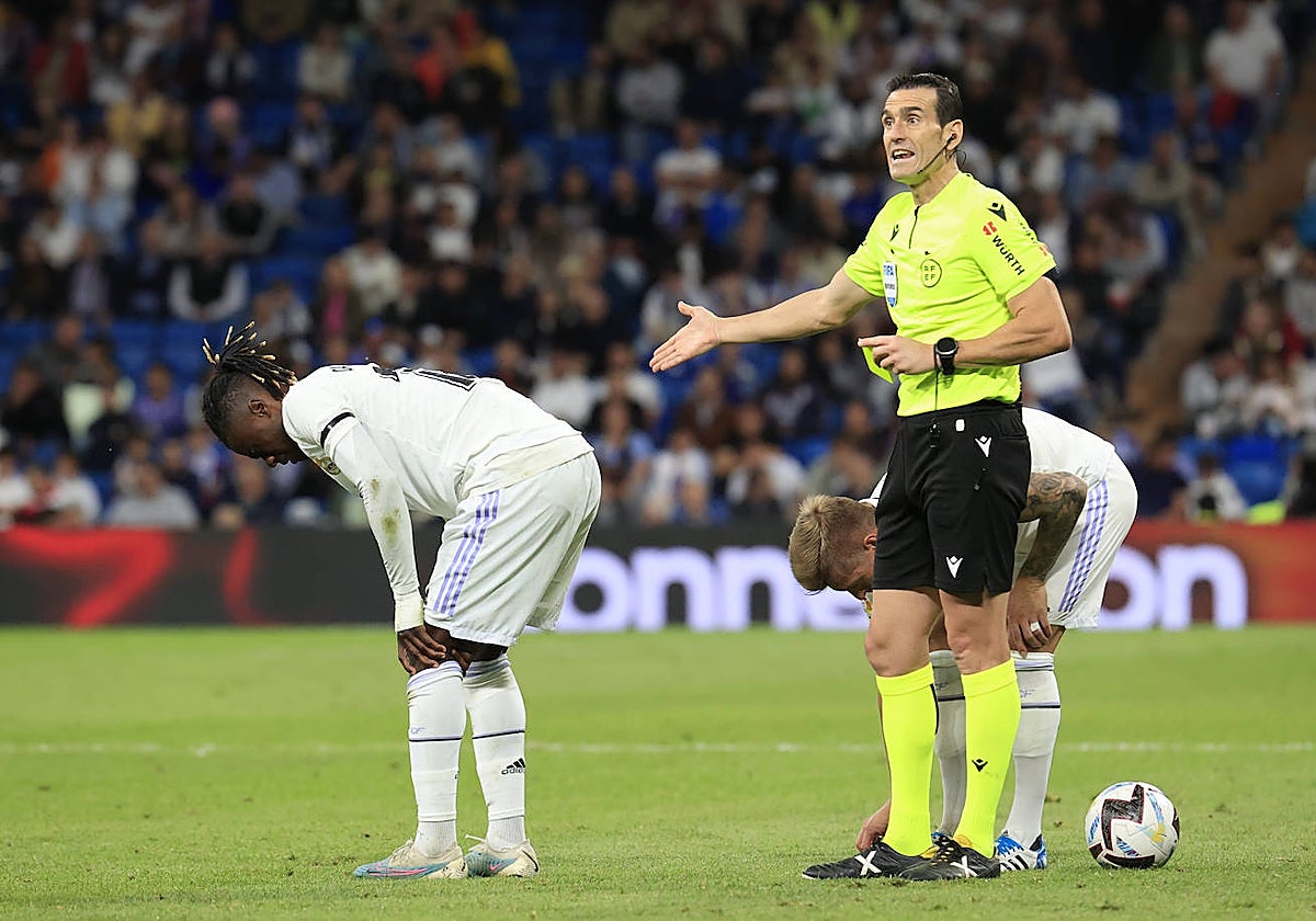 Camavinga, tocado, no pudo concluir el partido