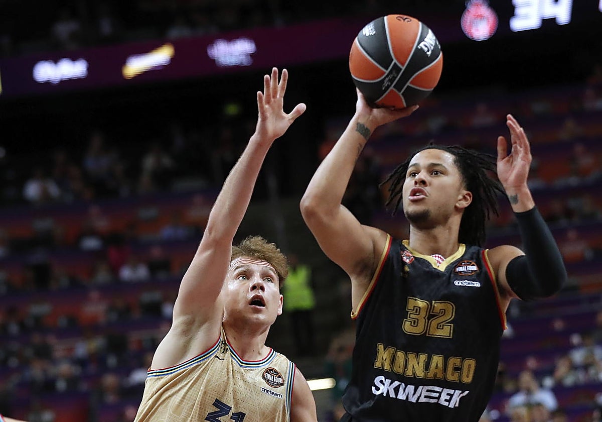 Strazel, defendido por Jokubaitis