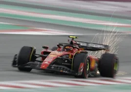 Sainz partirá segundo ante un intratable Verstappen; Alonso, noveno
