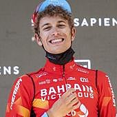 Muere el ciclista Gino Mader tras sufrir una caída en la Vuelta a Suiza