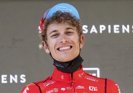 Muere el ciclista Gino Mader tras sufrir una caída en la Vuelta a Suiza