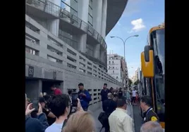 El Barça, recibido con insultos a su llegada al WiZink Center