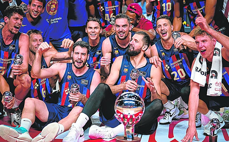 Imagen principal - El Barça ganó las ligas de baloncesto, balonmano y hockey patines con gran superioridad