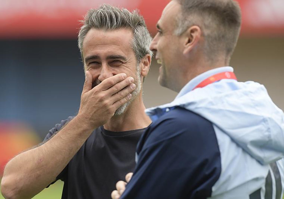 Jorge Vilda en los prolegómenos del partido ante Panamá