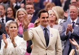 La pista central de Wimbledon revive su idilio con Roger Federer
