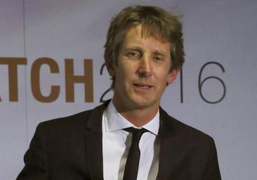 Van der Sar, legendario portero del Ajax de Ámsterdam, ingresado por una hemorragia cerebral