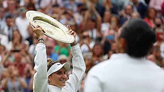 Marketa Vondrousova, campeona de Wimbledon