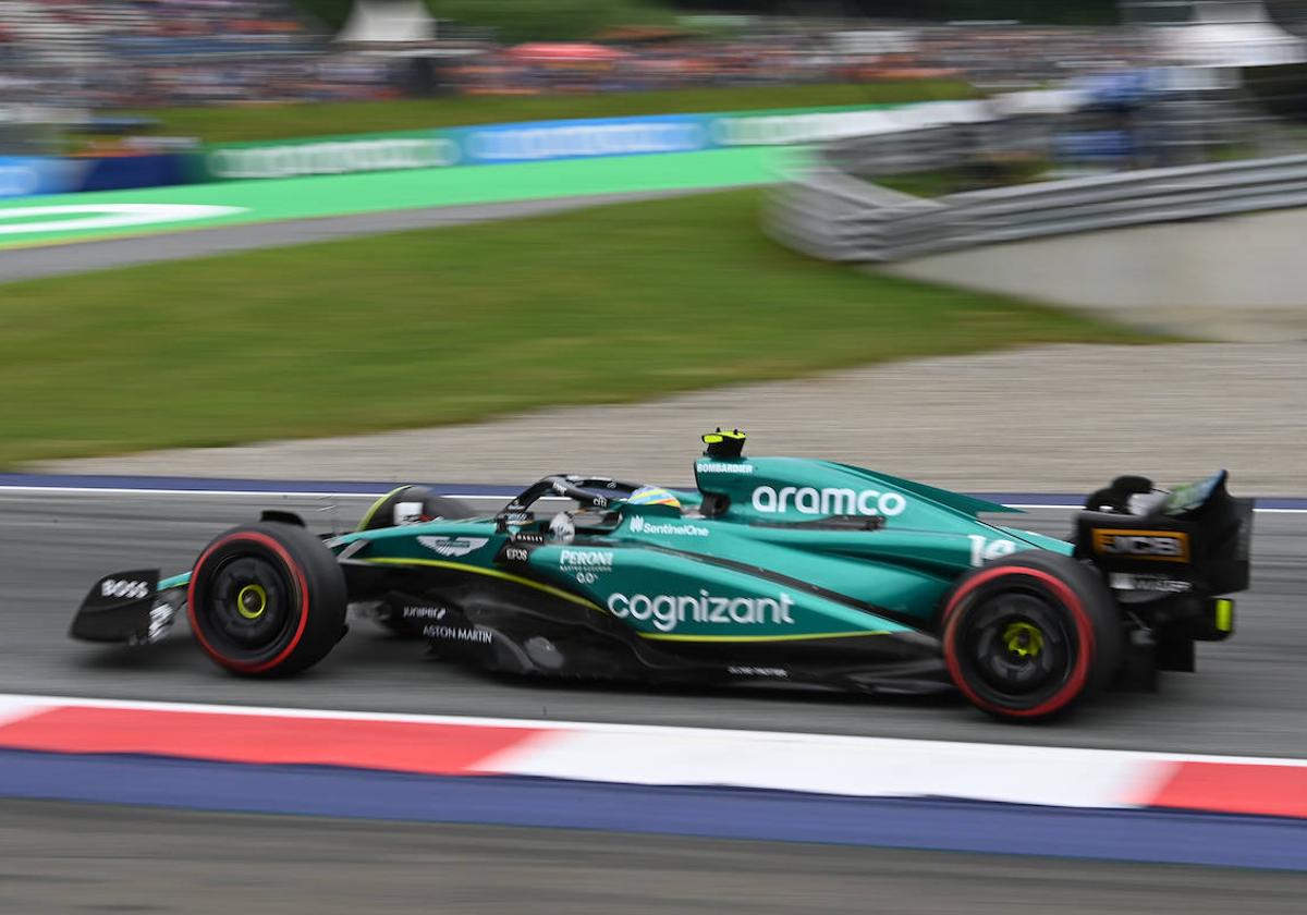 Fernando Alonso, piloto de Aston Martin