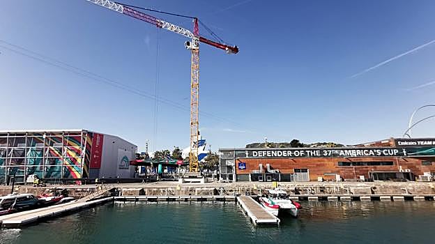 Barcelona invita 120 millones a Puerto para albergar la Copa América