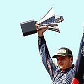 Alonso endereza el rumbo en el show del ingeniero de Verstappen