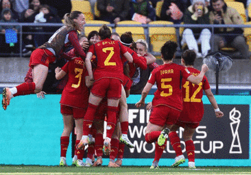 España se crece ante Países Bajos y firma su primera semifinal en un Mundial