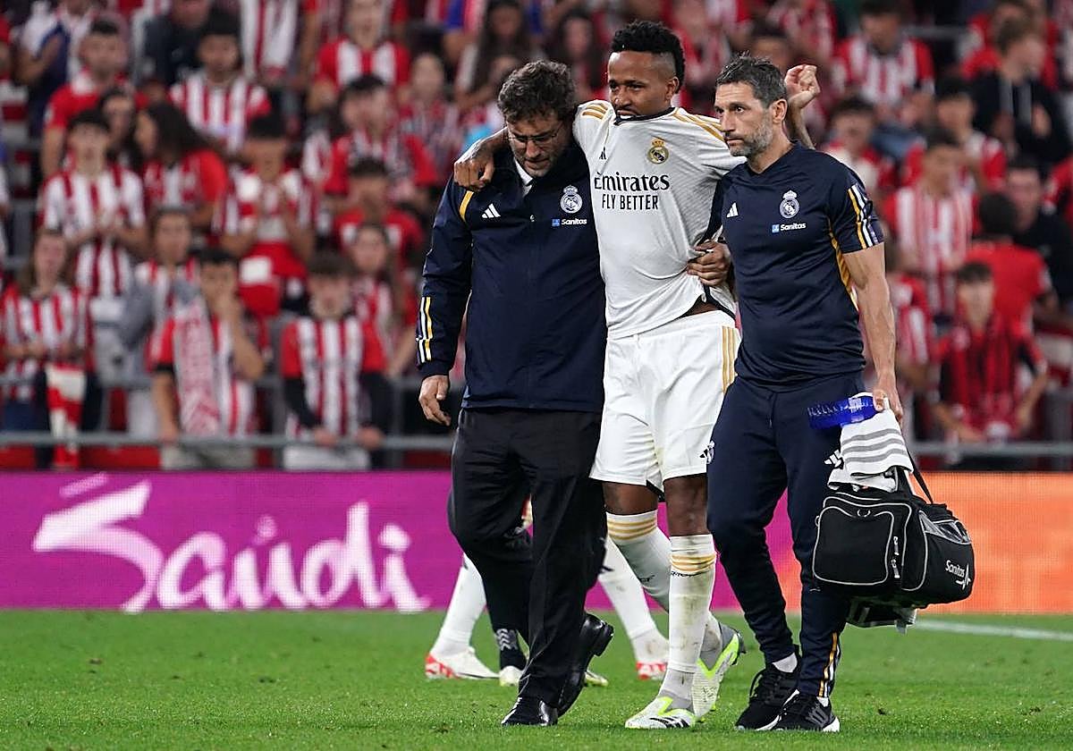 Militao se marcha lesionado de San Mamés
