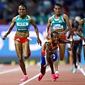 Países Bajos pierde dos oros en quince minutos por sendas caídas en la recta final