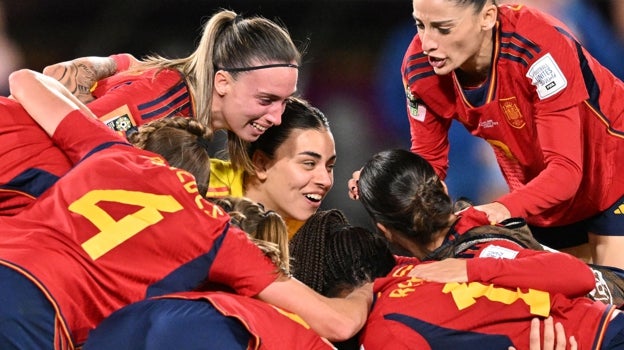 La triple corona del fútbol femenino español, la gesta de una selección única