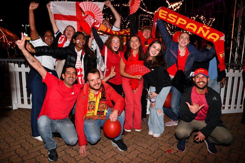 Aficionados españoles afortunados que pueden vivir la final desde Sidney