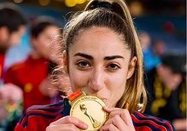 El mensaje de Olga Carmona tras la muerte de su padre: «Y sin saberlo tenía mi estrella antes de que empezase el partido»