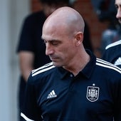 Rubiales, más solo y acorralado que nunca