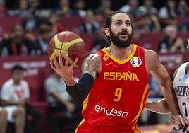 Ricky Rubio sigue en la selección: así es el emotivo homenaje de sus compañeros antes de los partidos
