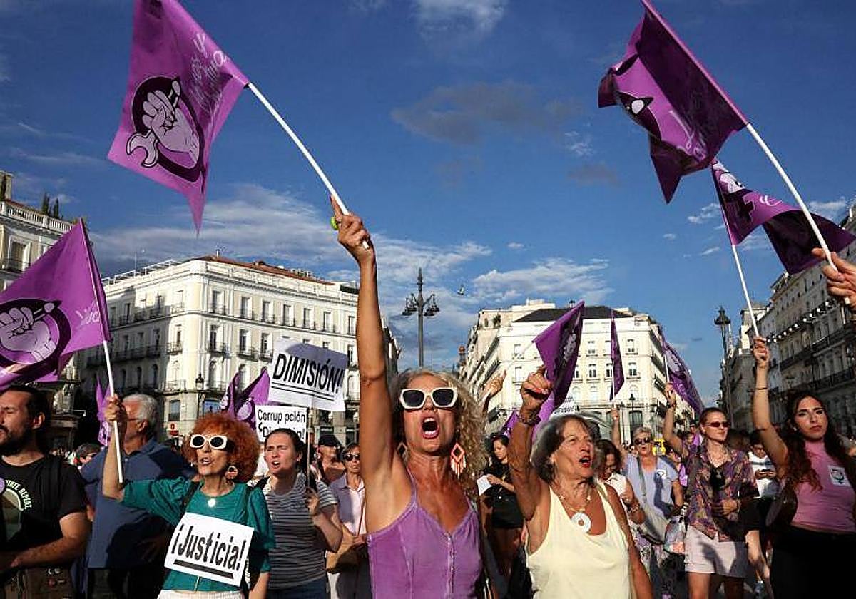 Concentración en Madrid contra el presidente de la Real Federación Española de Fútbol, Luis Rubiales