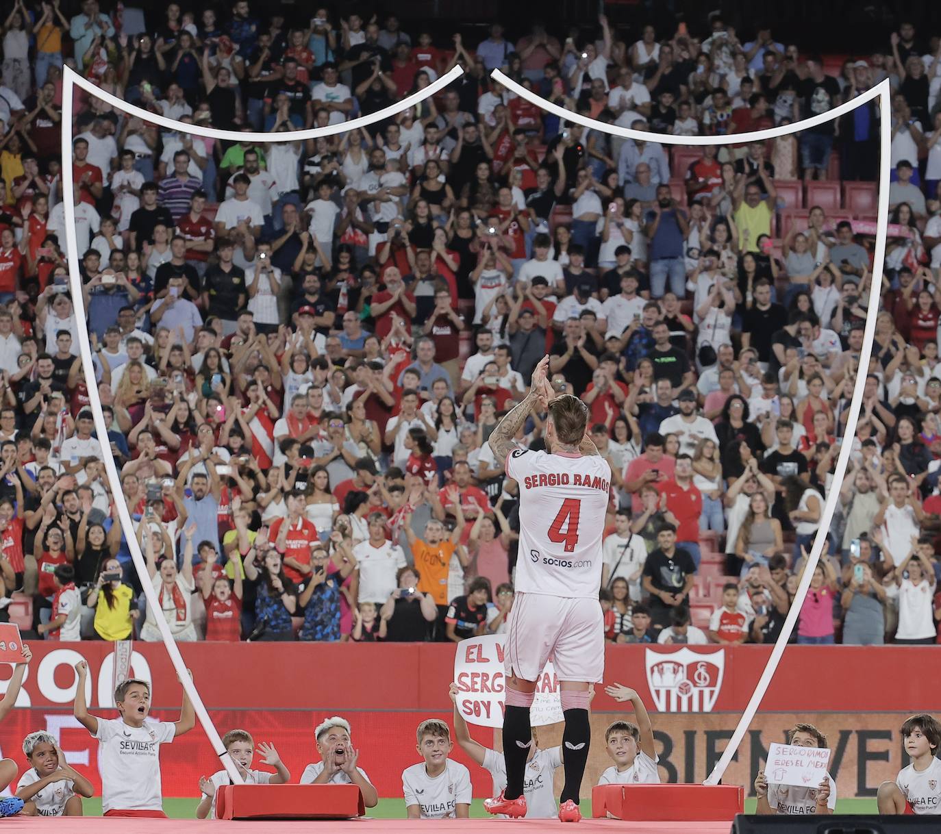 La presentación de Sergio Ramos como nuevo jugador del Sevilla FC
