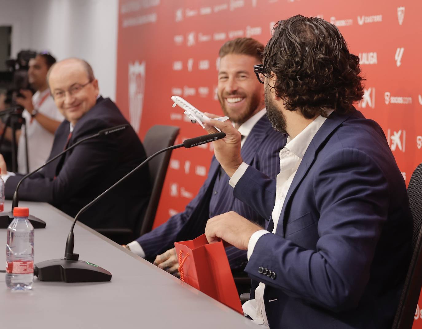 La presentación de Sergio Ramos como nuevo jugador del Sevilla FC
