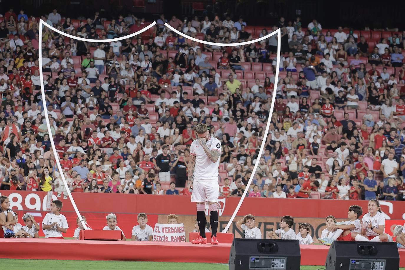 La presentación de Sergio Ramos como nuevo jugador del Sevilla FC