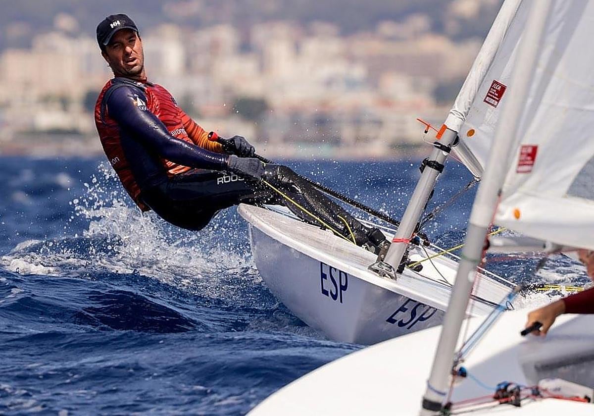 Joaquín Blanco cerró con victoria la Copa de España de ILCA 7 y una gran temporada