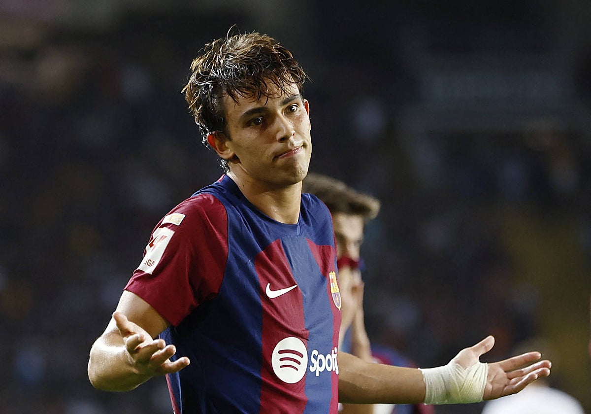 Félix celebra su primer gol como azulgrana