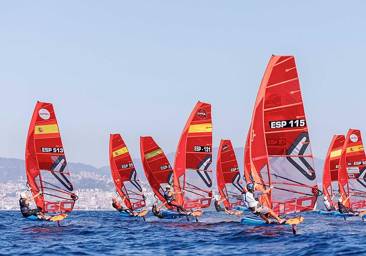 Nacho Baltasar, líder de la Copa de España de iQFoil