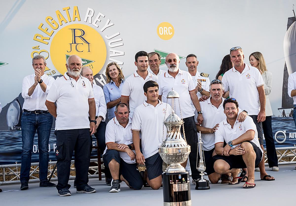 «Mirfak», vencedor del Trofeo Presidente de la Xunta