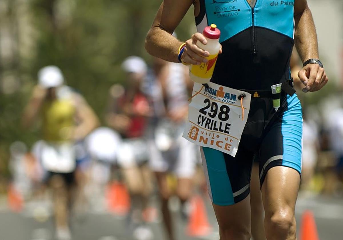 Foto de archivo de un triatlón Ironman