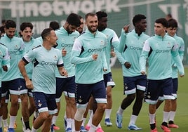 Alineaciones del Getafe - Betis de LaLiga EA Sports 2023-2024: Borja Iglesias será el delantero en el Coliseum