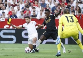 Pura raza de Nervión para plantarle cara a Bellingham (1-1)
