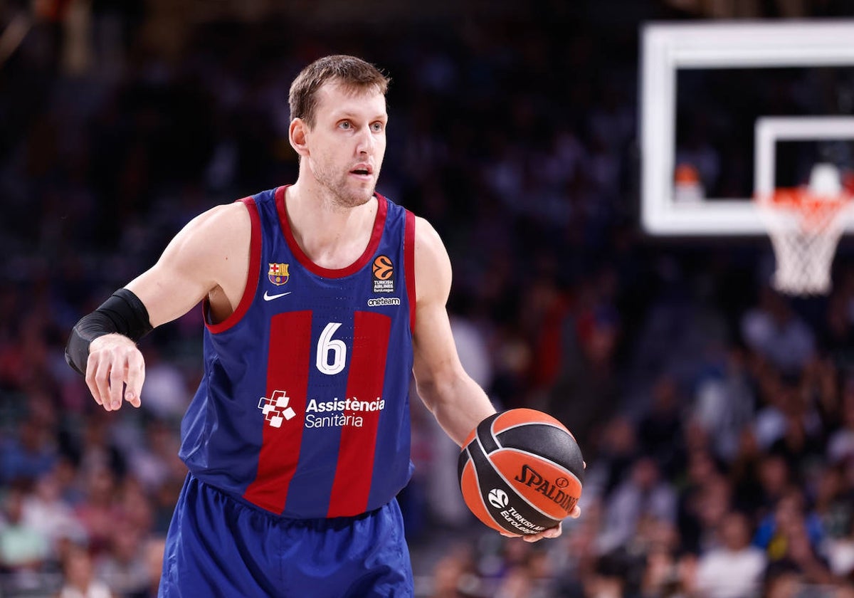 Jan Vesely, ante el Real Madrid