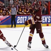 Un jugador de hockey hielo muere con el cuello seccionado por la cuchilla de un patín