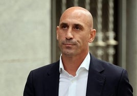 Rubiales habla de «injusticia y desproporción» y critica a la FIFA por no escucharlo