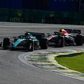 Una última vuelta para la historia: así fue la épica batalla de Alonso y Checo Pérez