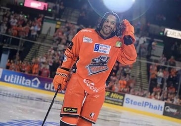 Un detenido por «homicidio involuntario» en pista del jugador de hockey hielo degollado