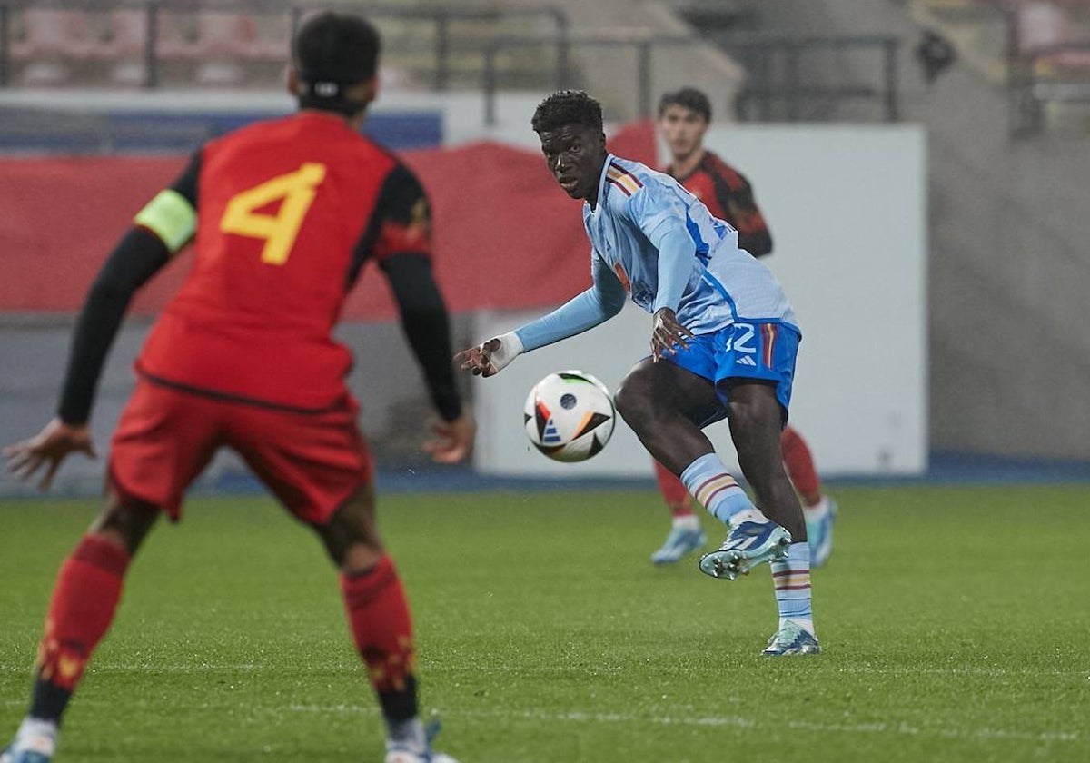 Assane Diao, durante el Bélgica-España sub 21