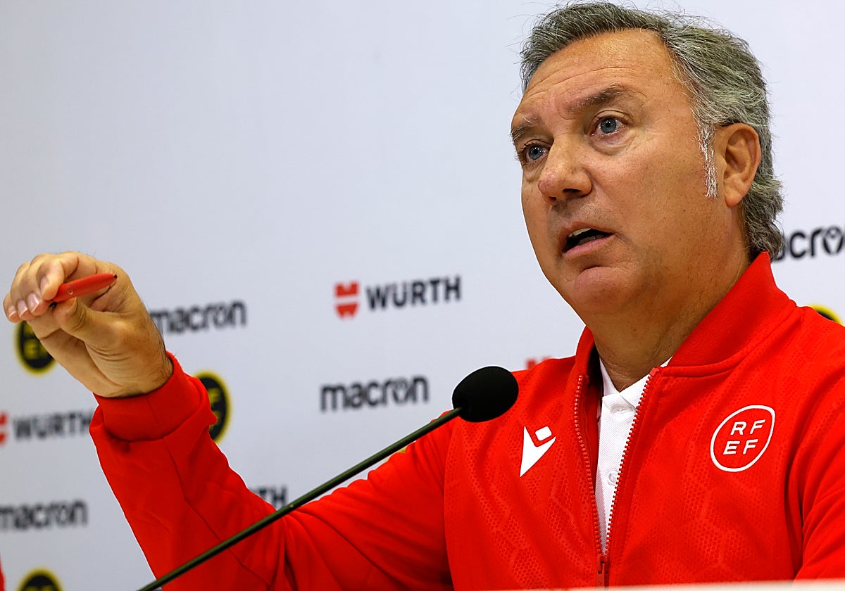 Medina Cantalejo, durante su comparecencia en Las Rozas