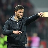 Los secretos de Xabi Alonso, la gran sorpresa del fútbol europeo